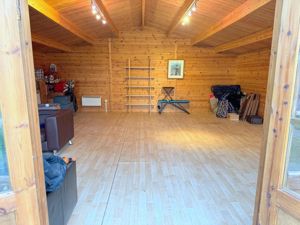 Photo 36- click for photo gallery